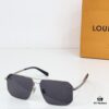 135 LOUIS VUITTON Model: Z1320 Size: 60 x 14-145