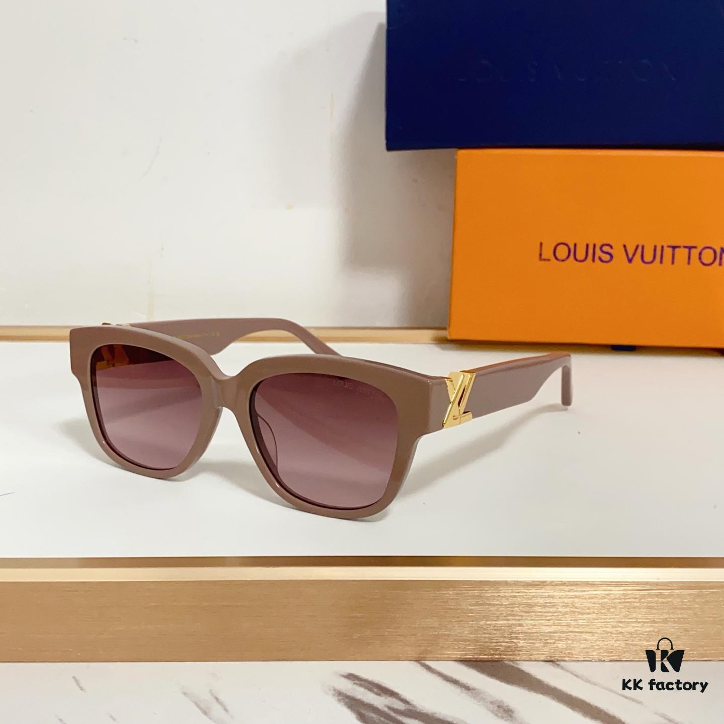 105 LOUIS VUITTON MOD: Z1762 Size: 53□18-140 Sunglasses