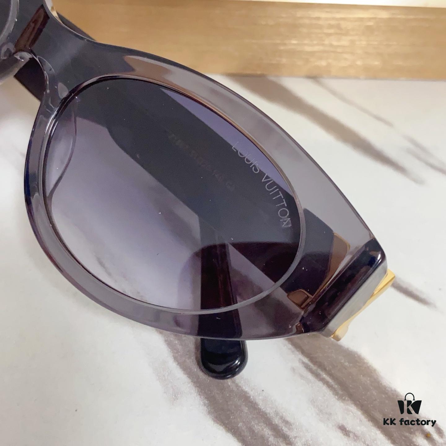 105 LOUIS VUITTON MOD: Z1867 Size: 51□20-140 Eyeglasses Sunglasses