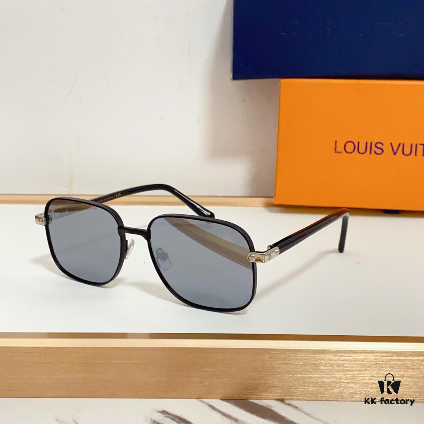 145 LOUIS VUITTON MOD: Z2045U Size: 57□17 145 Sunglasses