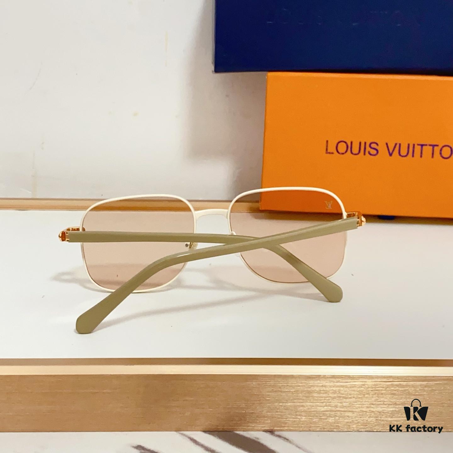 145 LOUIS VUITTON MOD: Z2045U Size: 57□17 145 Sunglasses