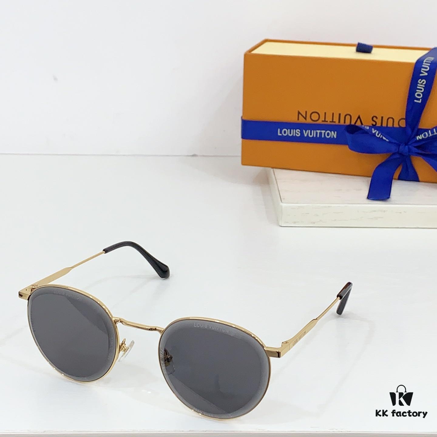 105 LOUIS VUITTON MODEL Z2608U SIZE 52-21-145 Sunglasses