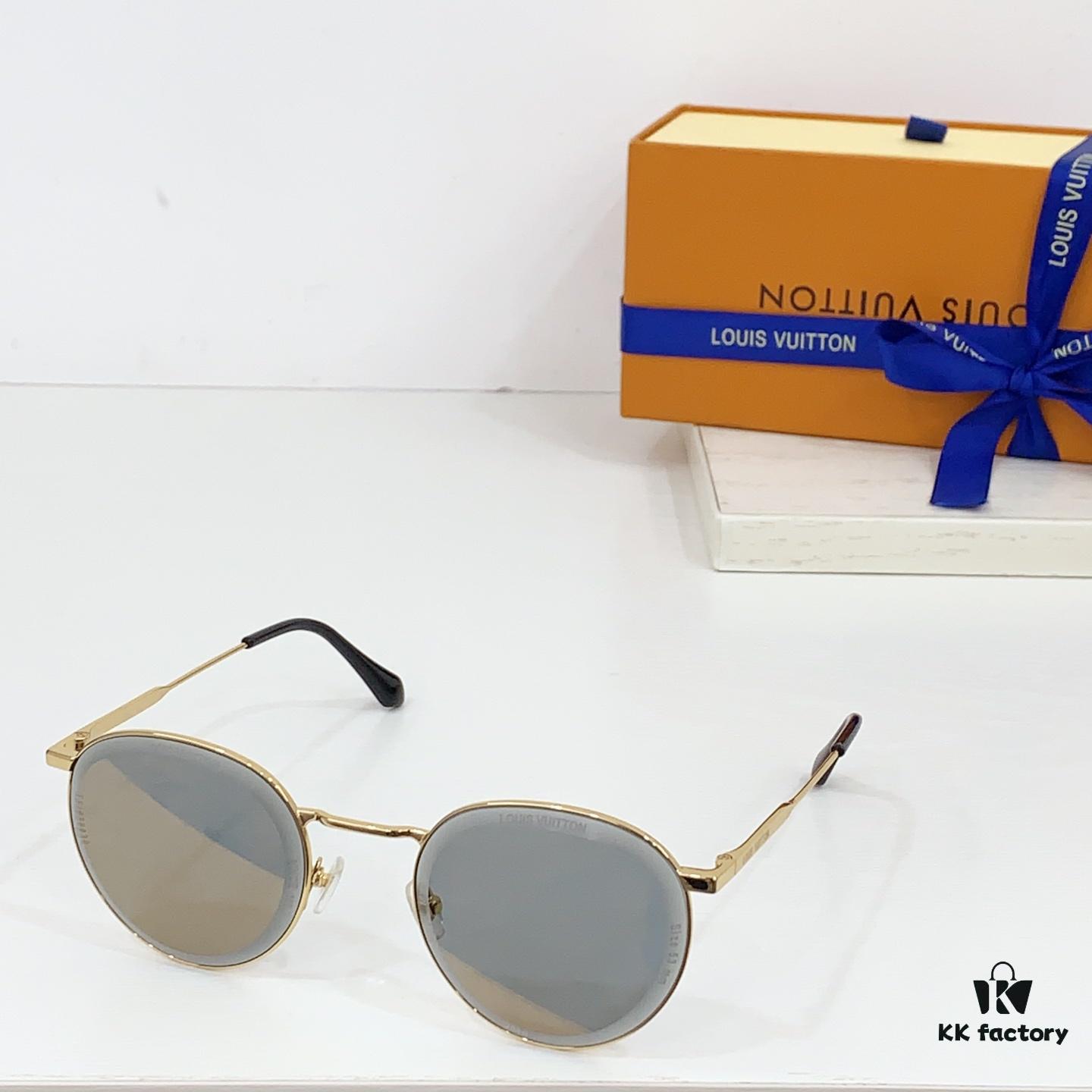 105 LOUIS VUITTON MODEL Z2608U SIZE 52-21-145 Sunglasses