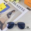 Louis Vuitton Unisex Retro Pilot Sunglasses, Stylish Sun Protection Glasses for Couples, Fashionable Vintage Look for Street Photography, Travel and Outdoor Use