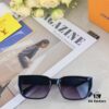 Louis Vuitton Vintage-Inspired Transparent Brown Square Sunglasses, Trendy Round-Face Slimming Design, Influencer Favorite on Xiaohongshu, Stylish Oversized Eyewear