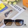 Louis Vuitton Vintage-Inspired Transparent Brown Square Sunglasses, Trendy Round-Face Slimming Design, Influencer Favorite on Xiaohongshu, Stylish Oversized Eyewear