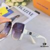 Louis Vuitton 2025 New Fashion Sunglasses for Women, UV-Protective Retro Stylish Oversized Glasses
