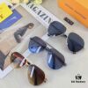 Louis Vuitton Fashion Dual-Bridge Business Pilot Aviator Sunglasses Outdoor Sports Driving Shades