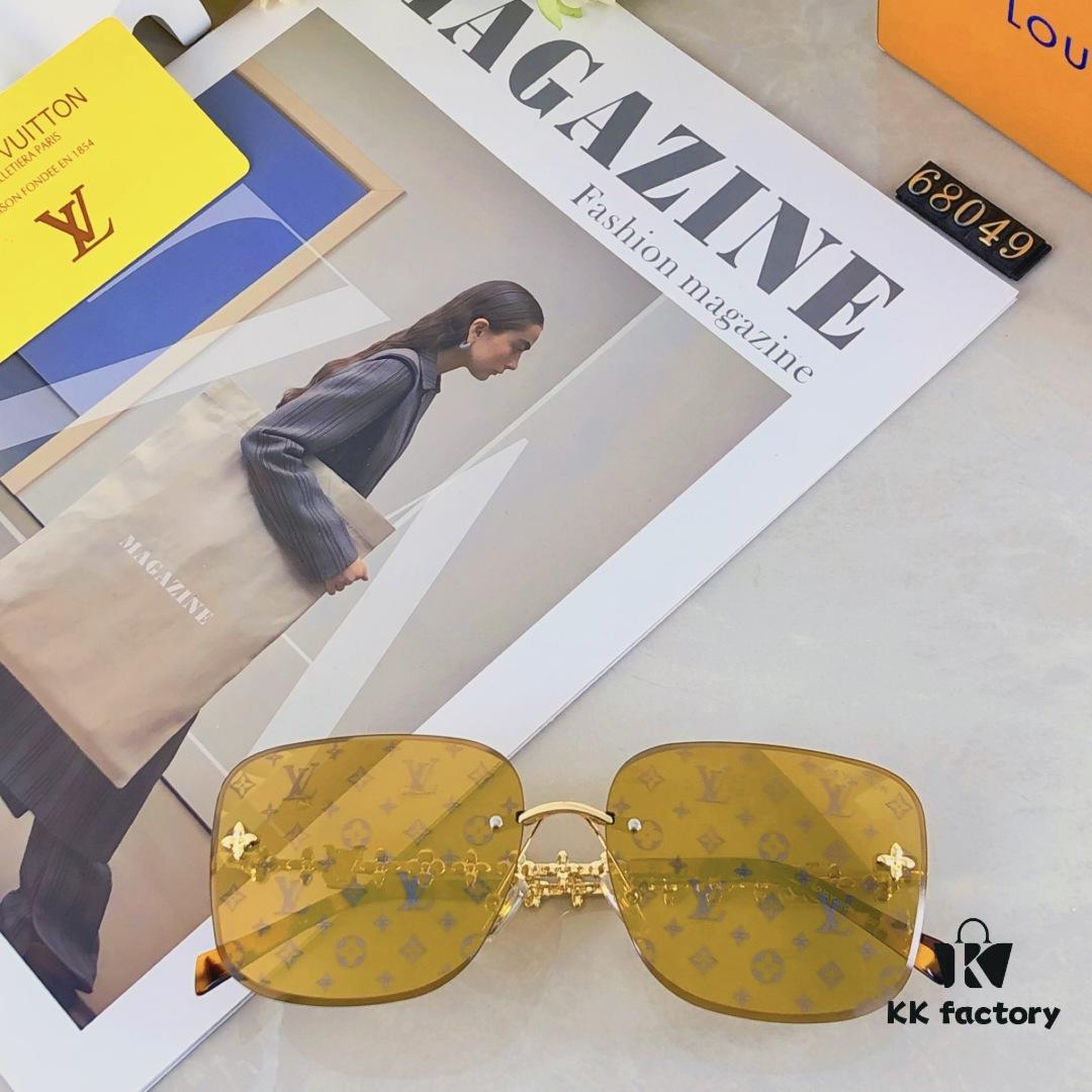 Louis Vuitton New Arrival 2025 Unframed Sunglasses Metal Four-Leaf Clover Women's Sunglasses Fashion Trendy Eyewear