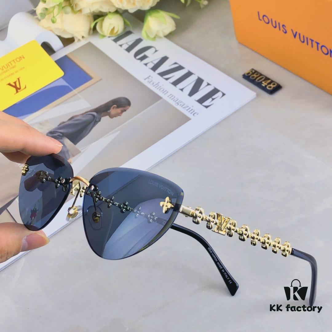 Louis Vuitton 2025 Luxury Women's Frameless Slimming Versatile Sunglasses, Clover Street Style Sun Glasses Featured on Xiaohongshu