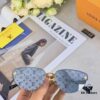 Louis Vuitton 2025 Luxury Women's Frameless Slimming Versatile Sunglasses, Clover Street Style Sun Glasses Featured on Xiaohongshu