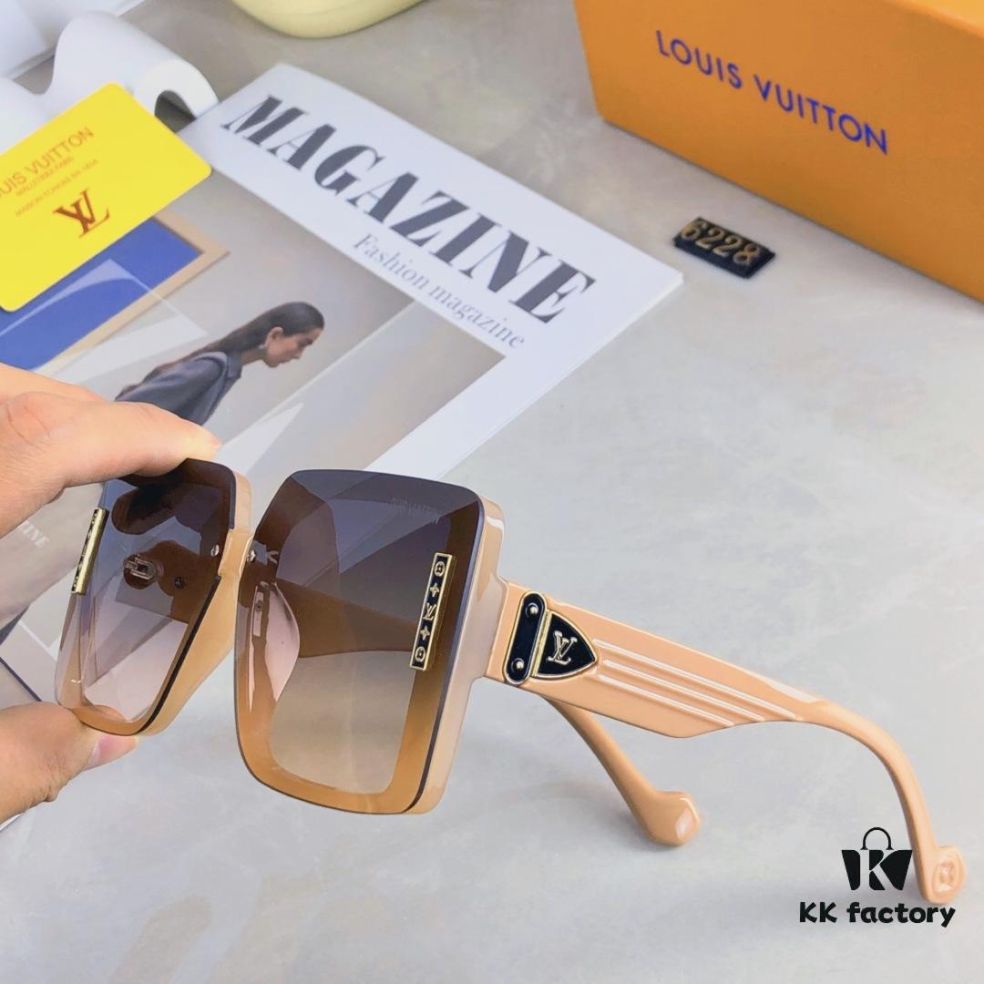 Louis Vuitton High-End Oversized Sunglasses with UV Protection for Women, Fashionable Trendy Sun Glasses Popular on TikTok, Stylish European and American Design