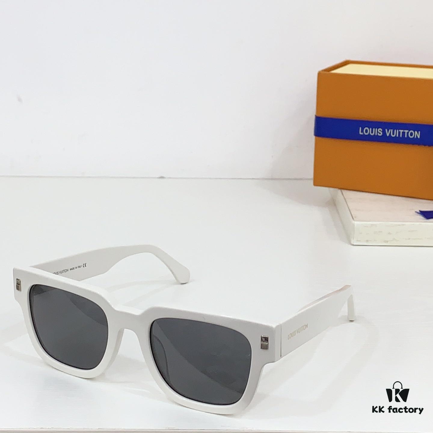 140 LOUIS VUITTON ✨✨✨ MODEL: Z2622E ✨✨✨ SIZE: 52□23-140 ✨✨✨ Eyeglasses Sunglasses