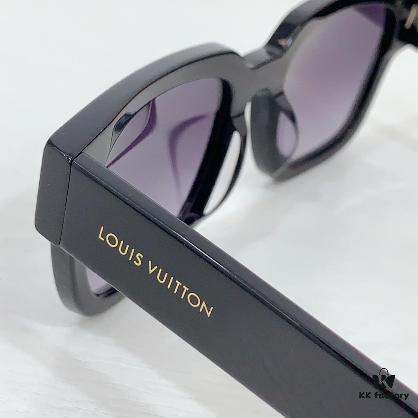 140 LOUIS VUITTON ✨✨✨ MODEL: Z2622E ✨✨✨ SIZE: 52□23-140 ✨✨✨ Eyeglasses Sunglasses