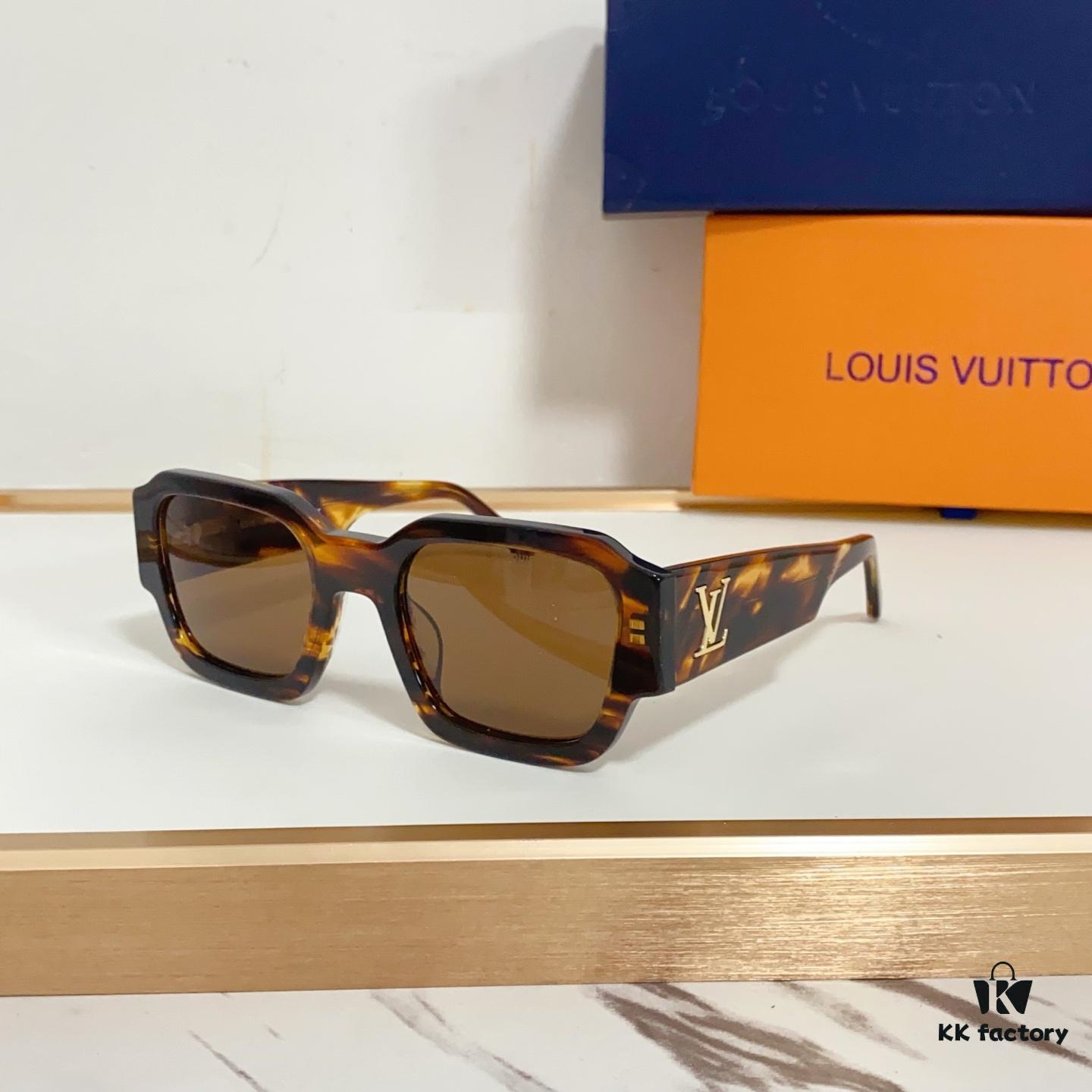 140 LOUIS VUITTON MOD: Z2611E Size: 51-24-140 Sunglasses