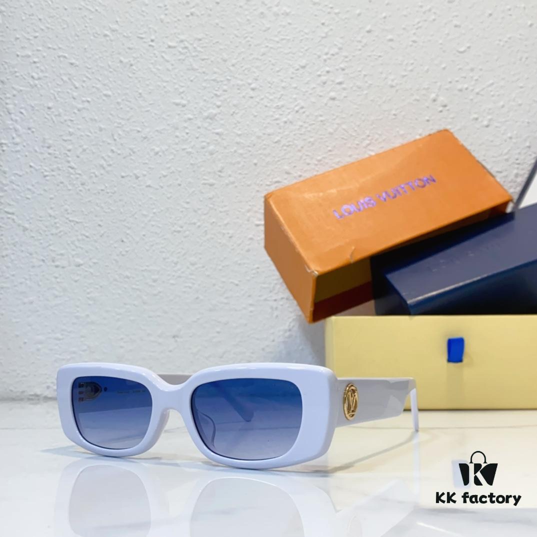130 LOUIS VUITTON MODEL Z2109W SIZE 53-20-145 Sunglasses