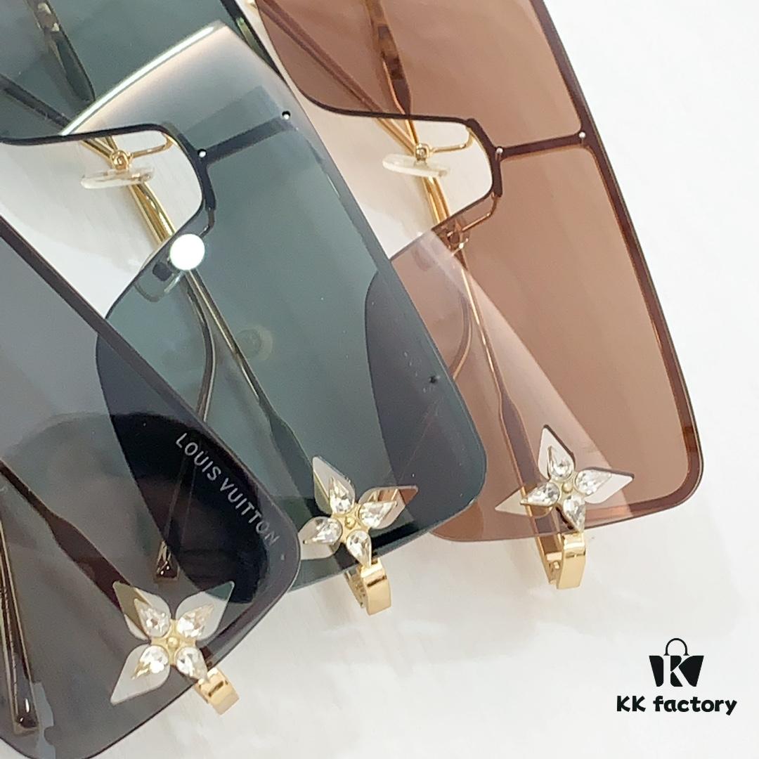 105 Louis Vuitton LV 1644 Size: 146□22-145 Unique Hardware, Rhinestone-trimmed Edges, Floral Accents, Exuding Elegance Sunglasses