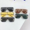 105 Louis Vuitton LV 1644 Size: 146□22-145 Unique Hardware, Rhinestone-trimmed Edges, Floral Accents, Exuding Elegance Sunglasses