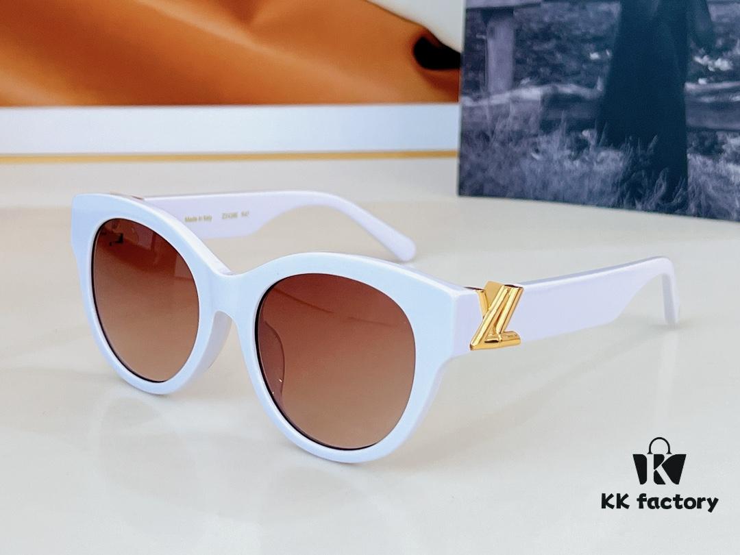 110 LOUIS VUITTON MODEL Z2422 Sunglasses