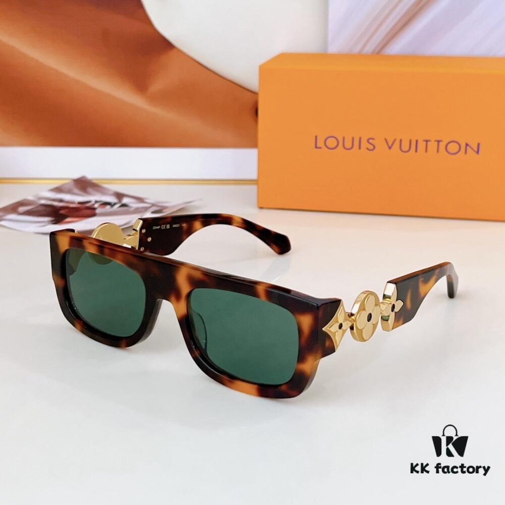 150 LOUIS VUITTON MODEL Z2196E Z2197E SIZE 54-22-145 Sunglasses