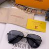 2024 New Arrival LOUIS VUITTON LV Frog-Frame Sunglasses L09