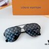 110 LOUIS VUITTON Model Z1432W SIZE: 60-14-145 Sunglasses