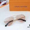 110 LOUIS VUITTON Model Z1432W SIZE: 60-14-145 Sunglasses