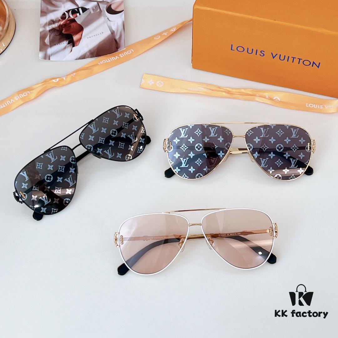110 LOUIS VUITTON Model Z1432W SIZE: 60-14-145 Sunglasses