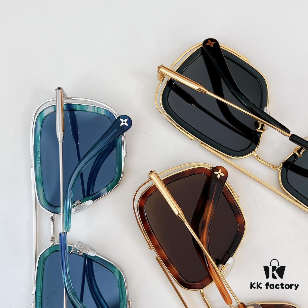 150 LOUIS VUITTON Model Z2214U Size 54-21-145 Sunglasses