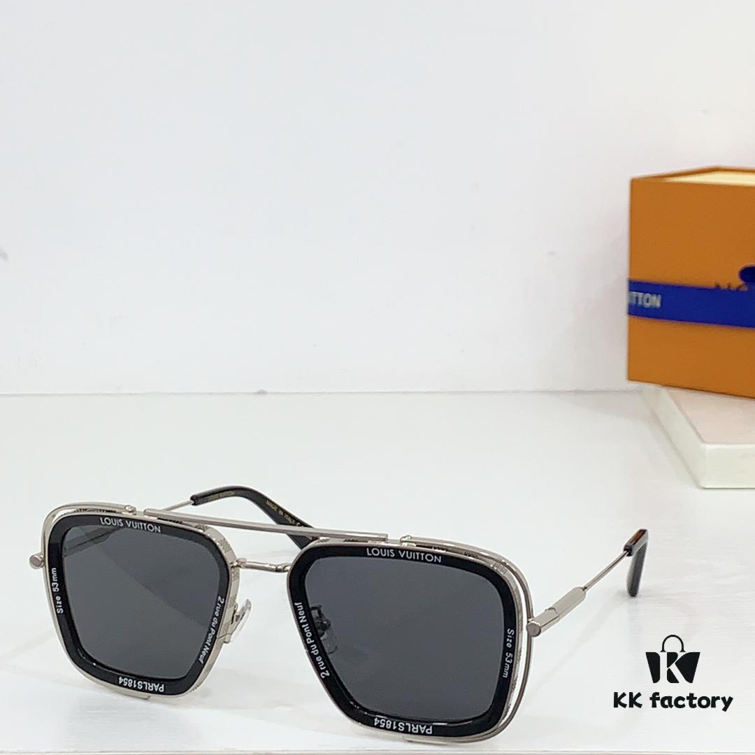150 LOUIS VUITTON Model Z2214U Size 54-21-145 Sunglasses