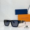 140 Louis VUITTON MOD: Z2178E Size: 54-20-145 Sunglasses