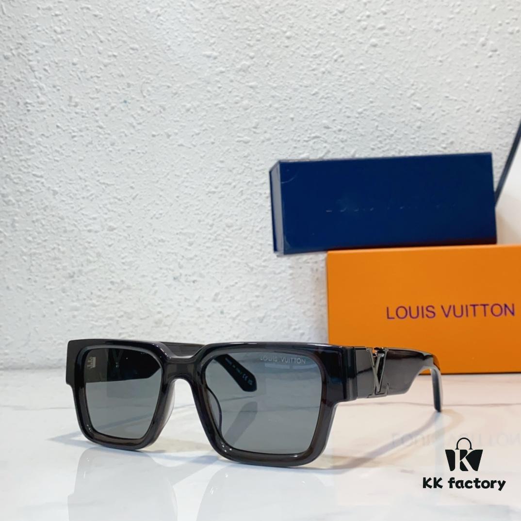 140 Louis VUITTON MOD: Z2178E Size: 54-20-145 Sunglasses