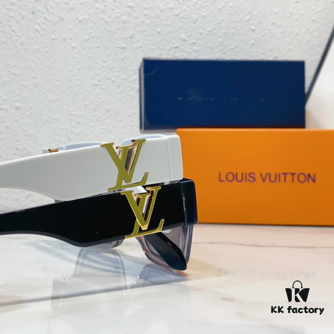 140 Louis VUITTON MOD: Z2178E Size: 54-20-145 Sunglasses