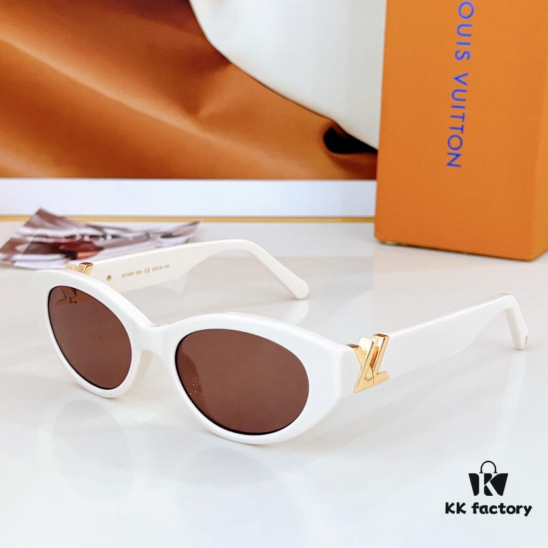 160 LOUIS VUITTON Z2104W Sunglasses