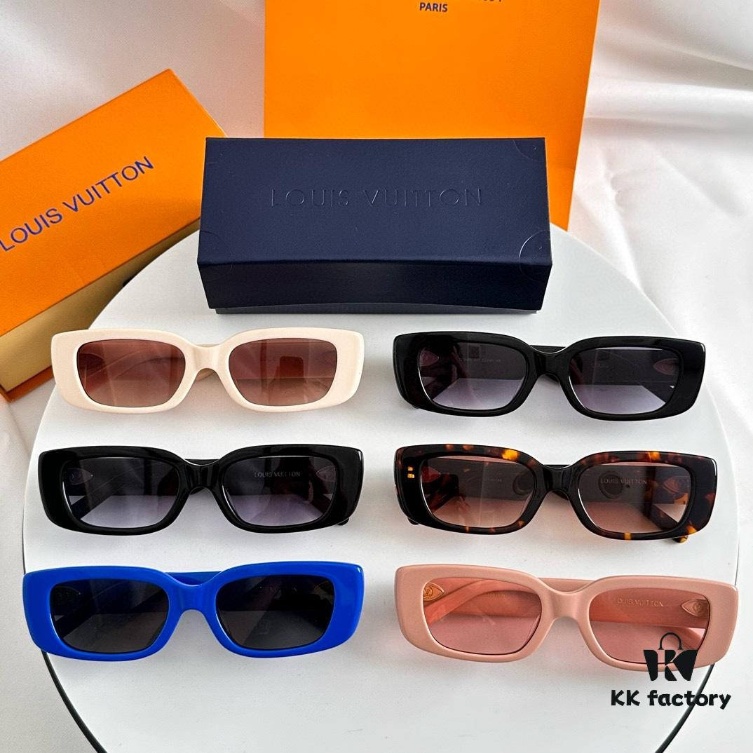 LOUIS VUITTON Z2109W 53□20-145 Sunglasses
