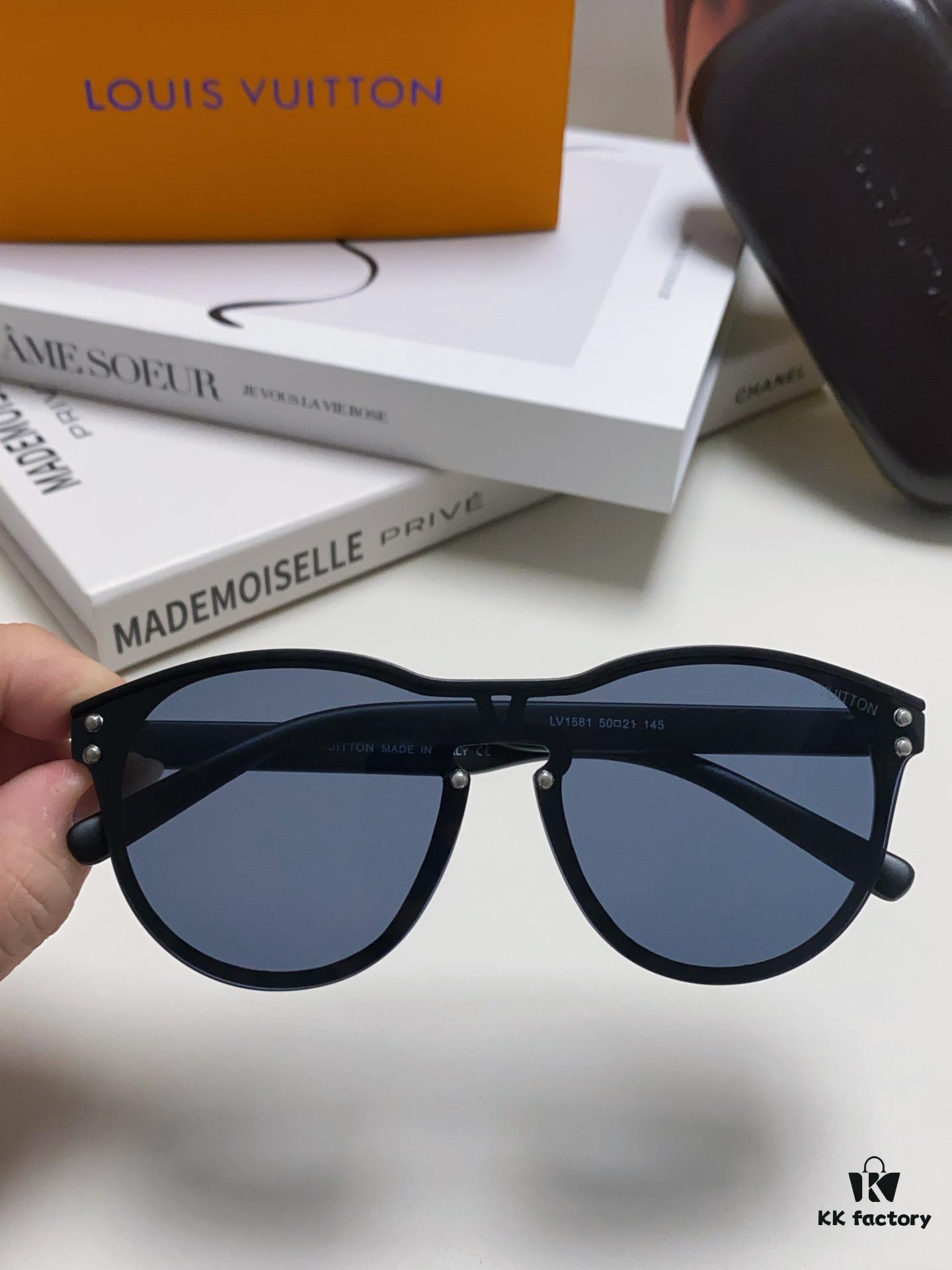 LOUIS VUITTON Round Frame Sunglasses with Detailed Design, Original LV Rimless Style, Classic Temple Logo, High-Quality Construction