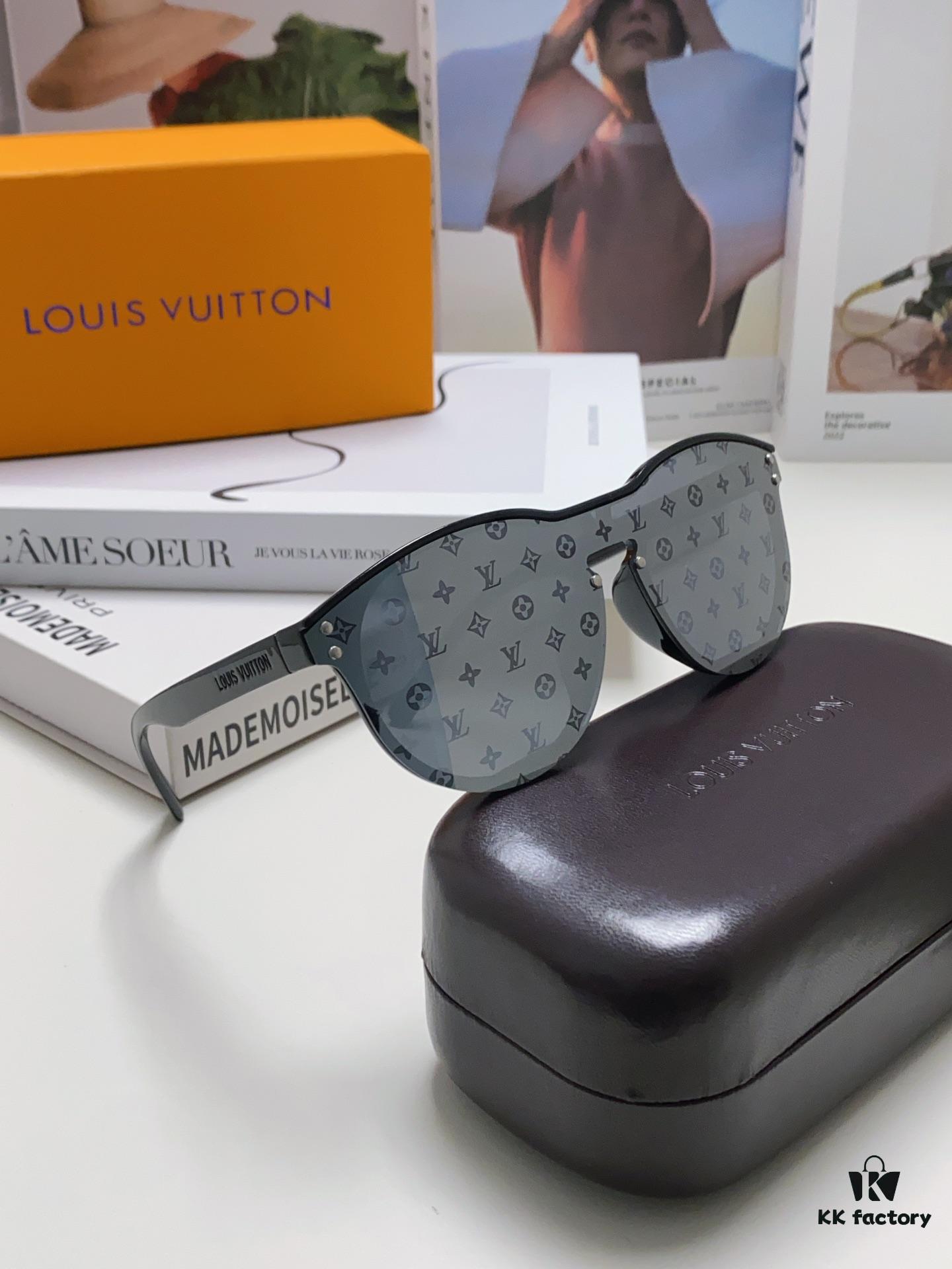 LOUIS VUITTON Round Frame Sunglasses with Detailed Design, Original LV Edgeless Style, Classic Temple Logo, High-Quality Fashion Eyewear