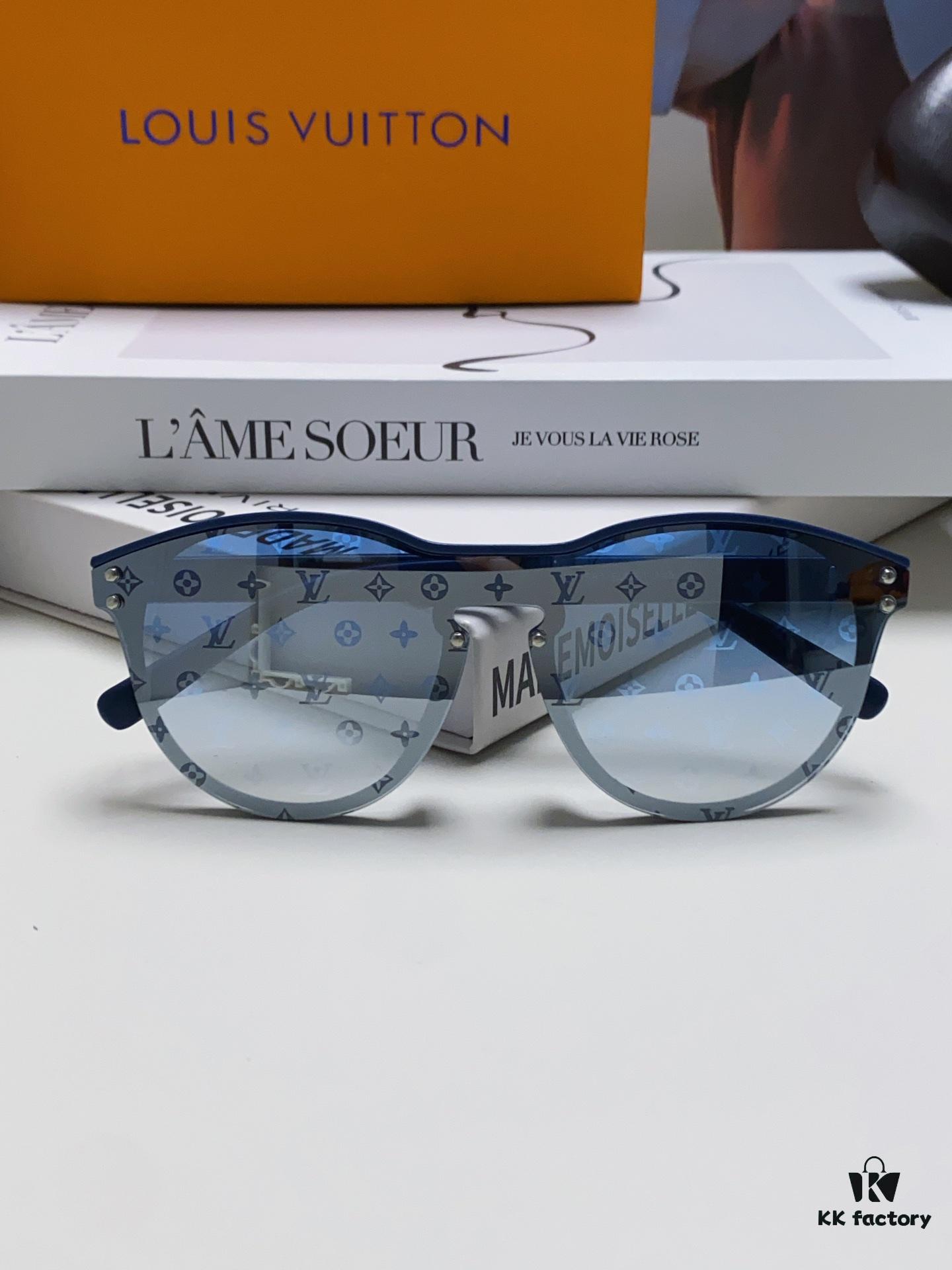 LOUIS VUITTON Round Frame Sunglasses with Detailed Design, Original LV Edgeless Style, Classic Temple Logo, High-Quality Construction