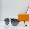 LOUIS VUITTON Model Z1267 Sunglasses