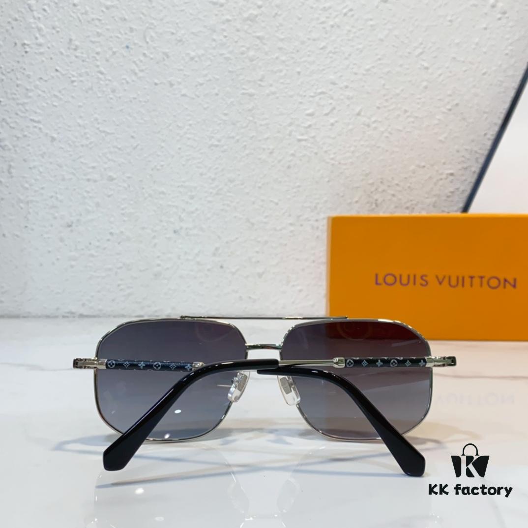LOUIS VUITTON Model Z1267 Sunglasses