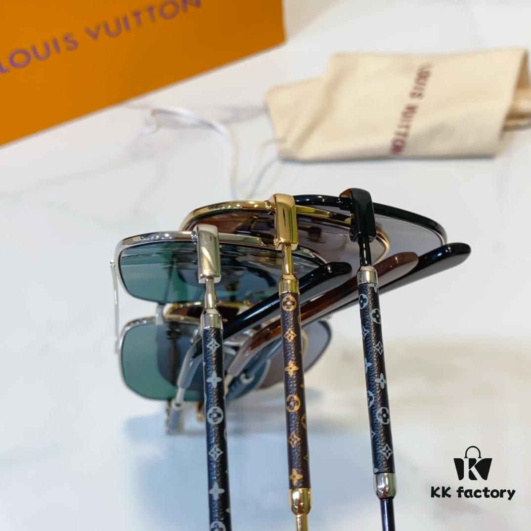 LOUIS VUITTON Model Z1267 Sunglasses