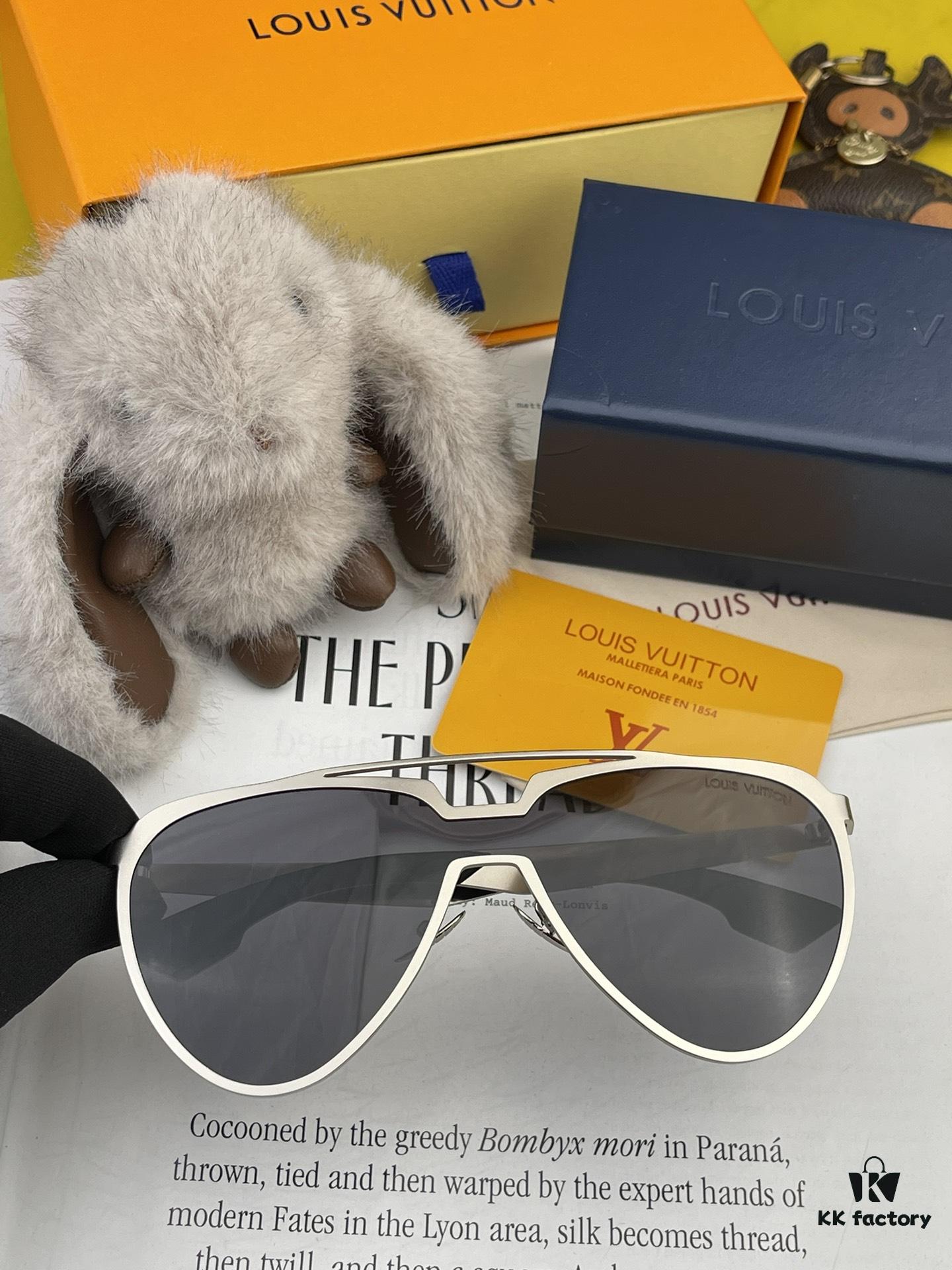 LOUIS VUITTON LV Men's Sunglasses 💋💋 Stylish Frame, High Quality, Universal Fit, For Connoisseurs Only, Extremely Popular 🍁🍁💯💯 Hong Kong Purchase, Premium Quality 🐝 Model: 0815