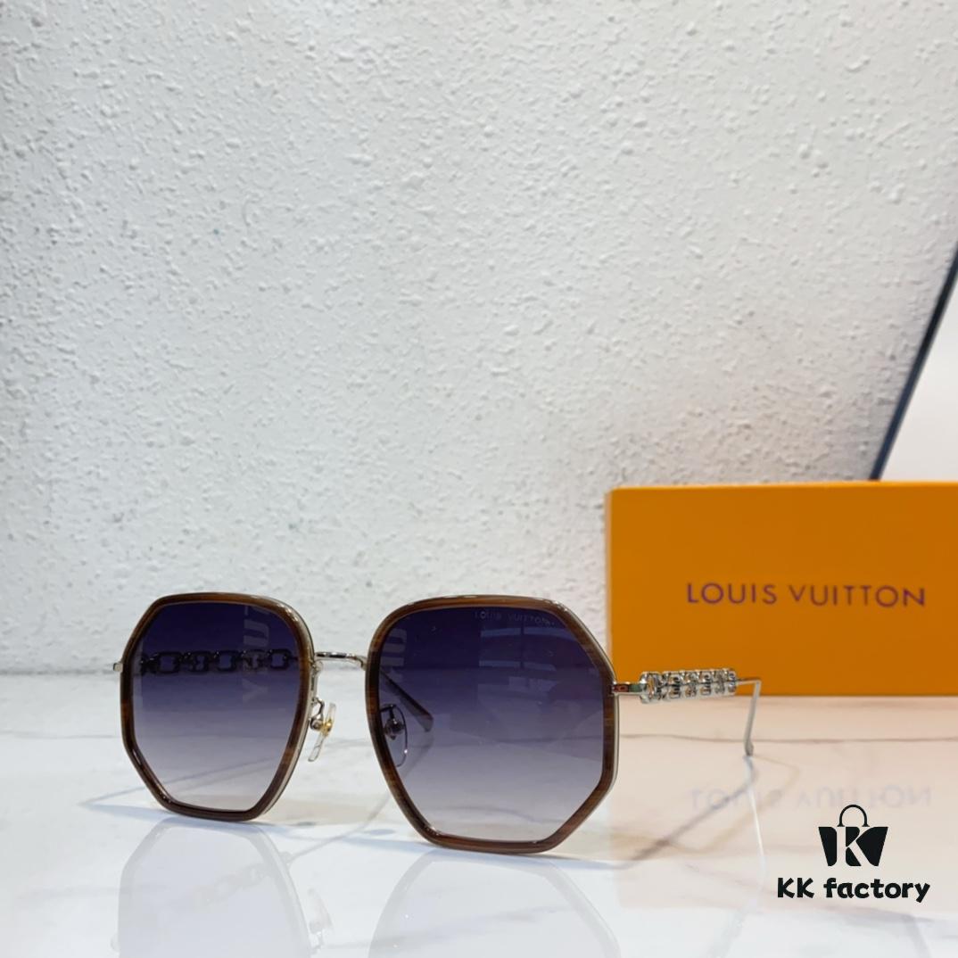 LOUIS VUITTON Sunglasses