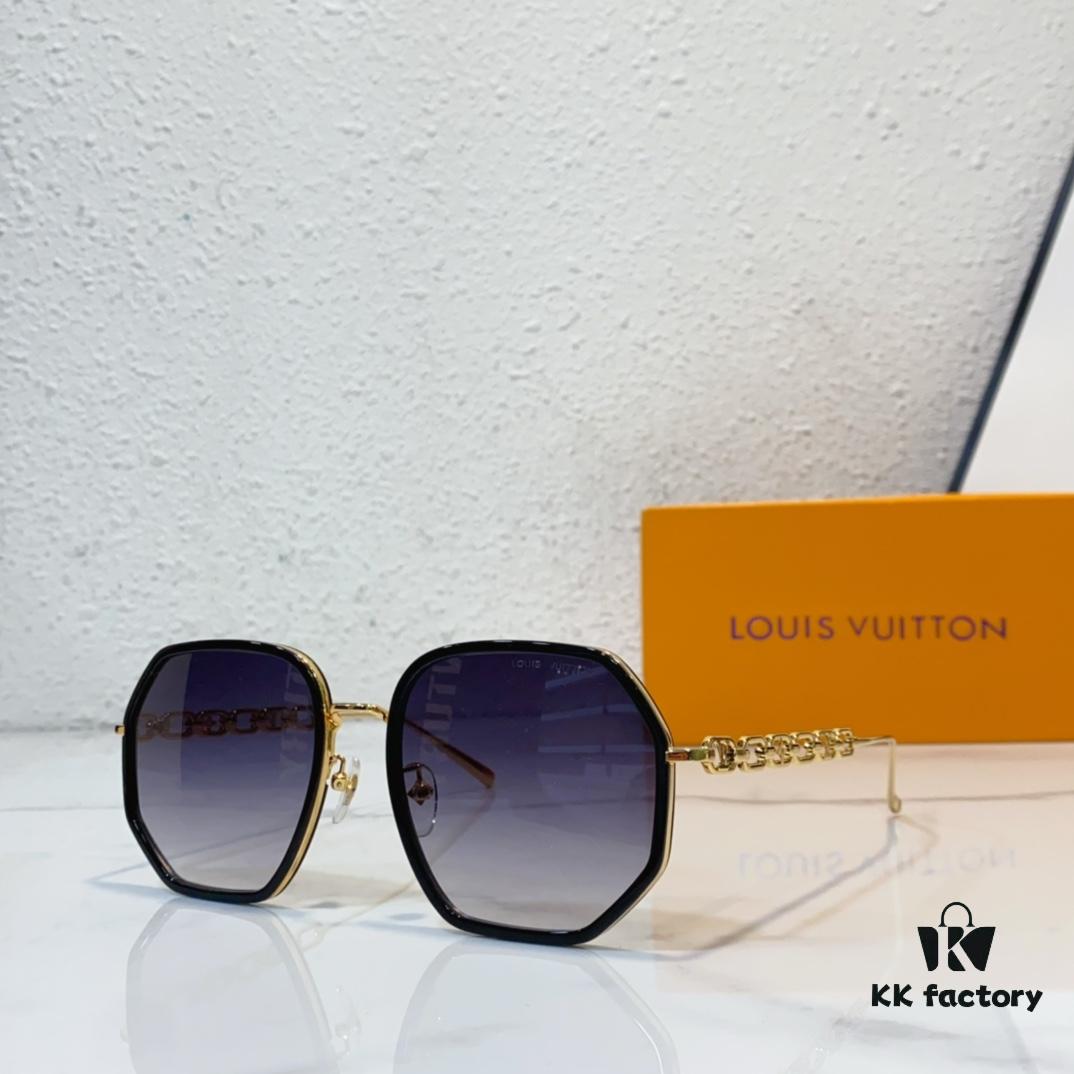 LOUIS VUITTON Sunglasses