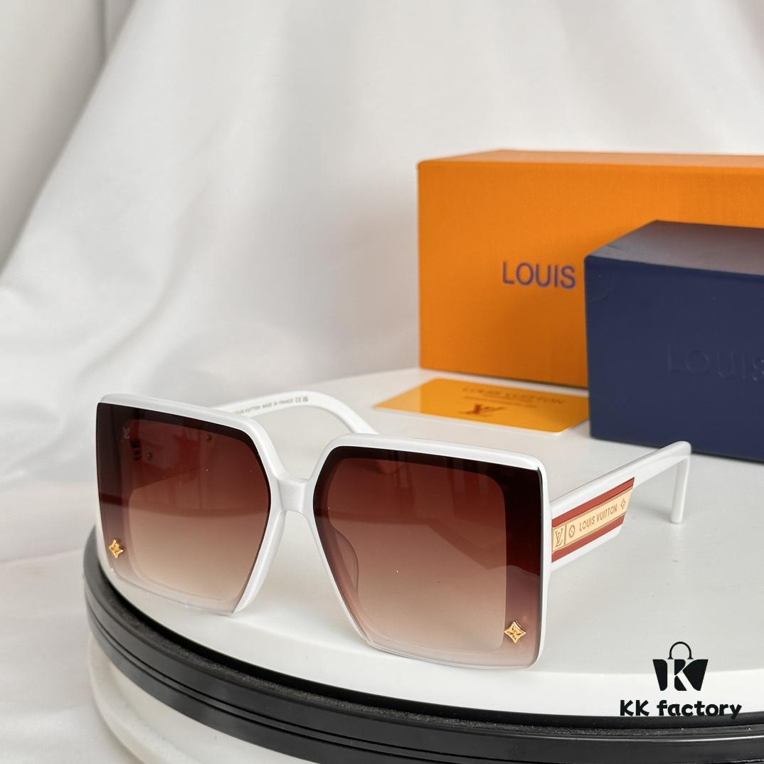 LOUIS VUITTON New Arrival Z6028E Square Frame Sunglasses
