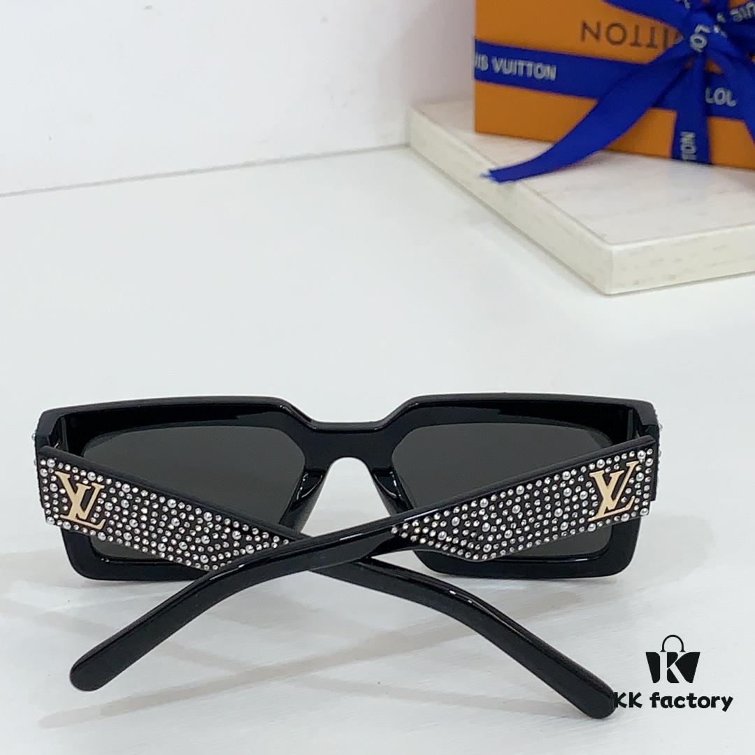 Starry Sky Handcrafted Sunglasses LOUIS VUITTON* Model Z2396W Size 54-21-155