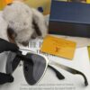 LOUIS VUITTON LV Men's Sunglasses 💋💋 Stylish Frame, High Quality, Flattering for All Face Shapes, Authentic Quality, Highly Sought After 🍁🍁💯💯 Hong Kong Purchase, Premium Quality 🐝 Model: 0815