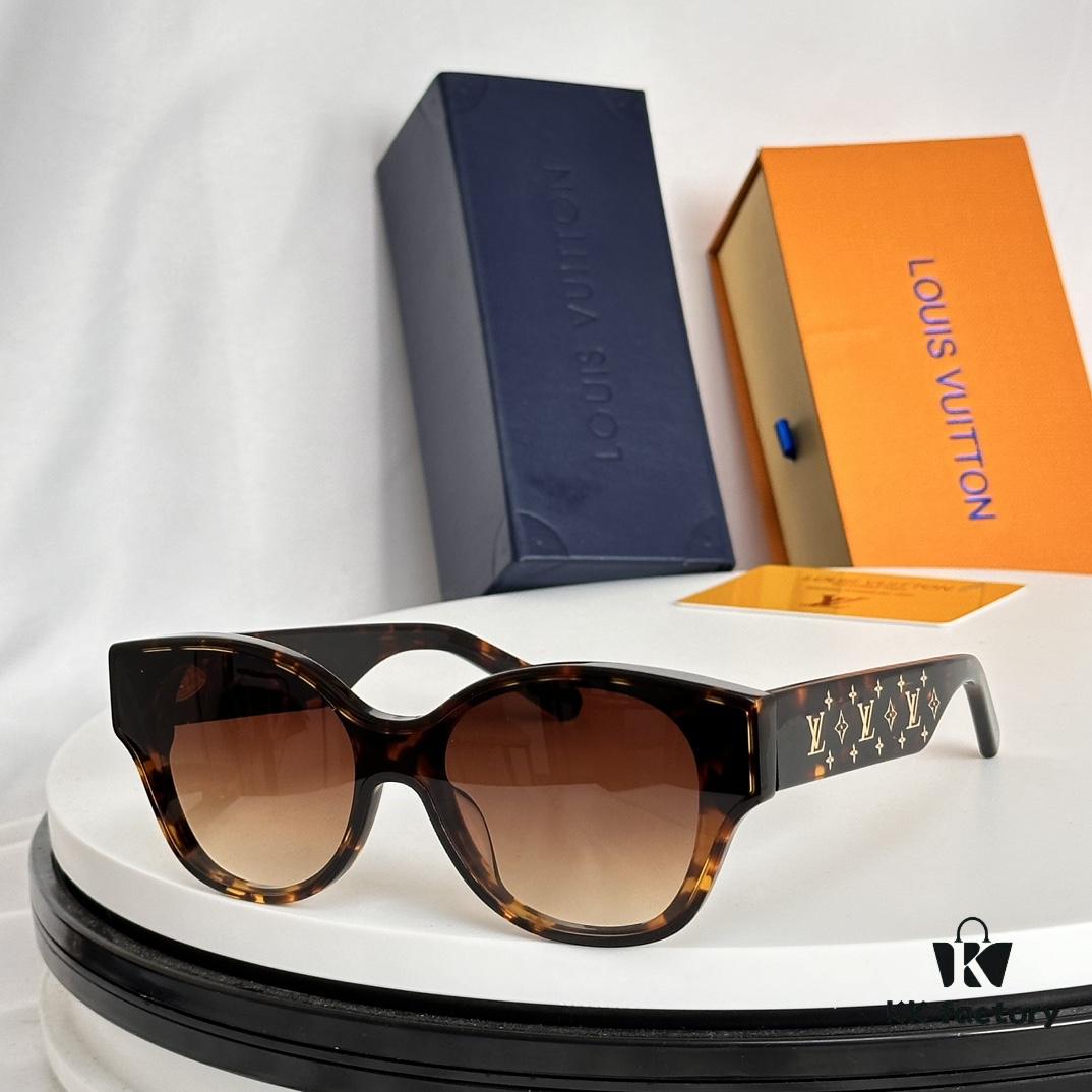 LOUIS VUITTON MODEL: Z1996E SIZE: 54□19-145 Sunglasses