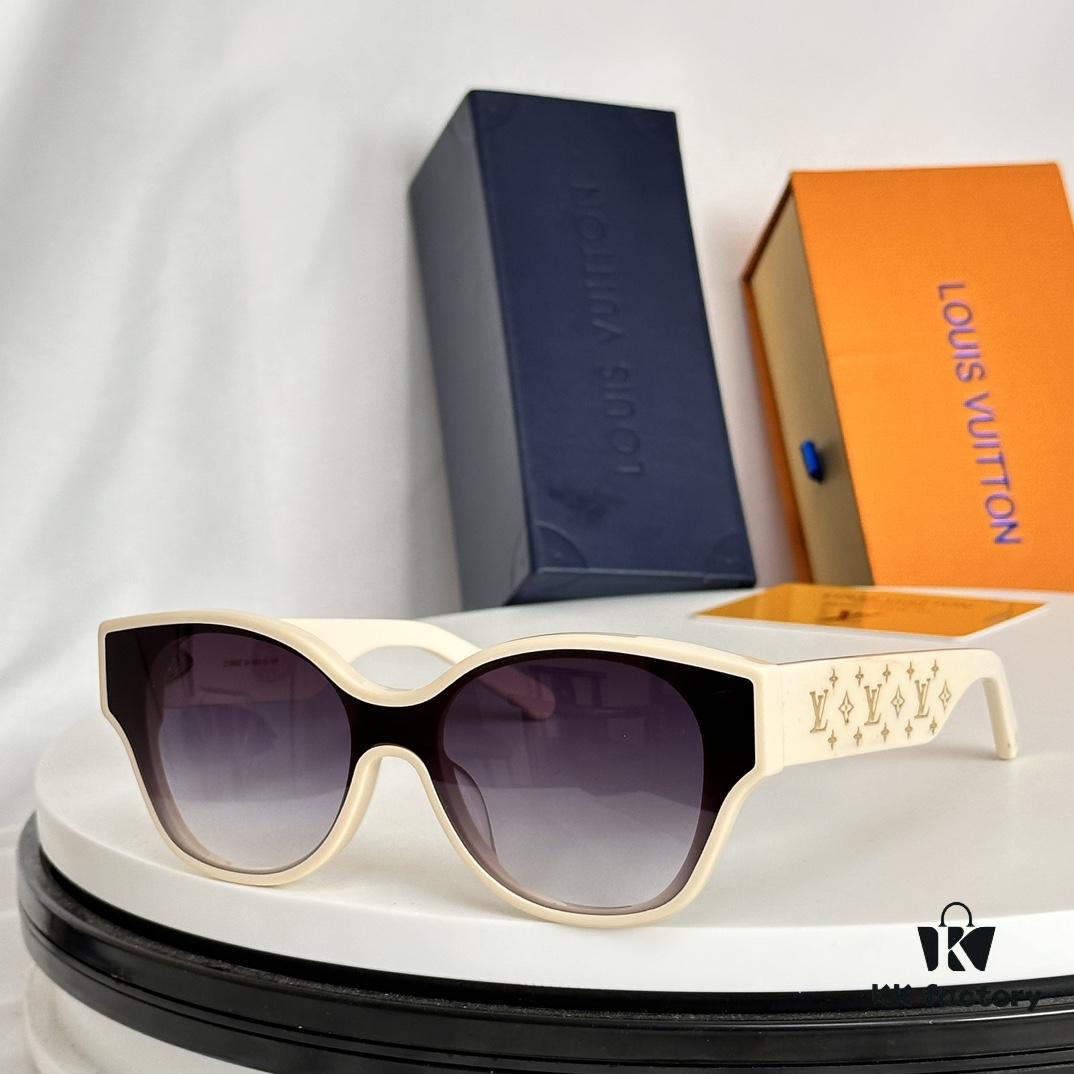 LOUIS VUITTON MODEL: Z1996E SIZE: 54□19-145 Sunglasses