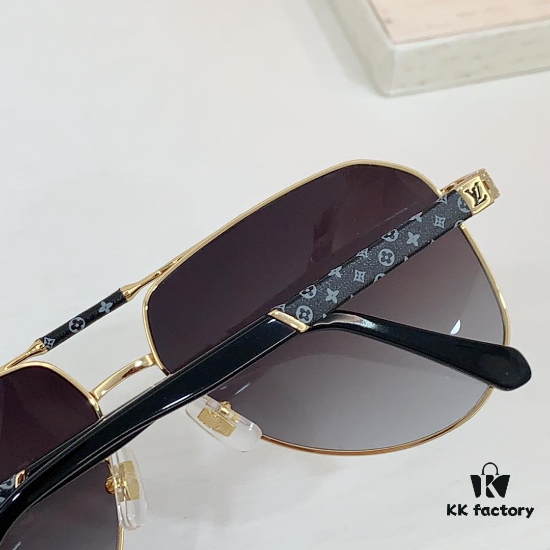 Louis VUITTON Z1248 Sunglasses